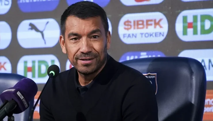 Beşiktaş Teknik Direktörü Van Bronckhorst: ‘Lige Havlu Atmadık’